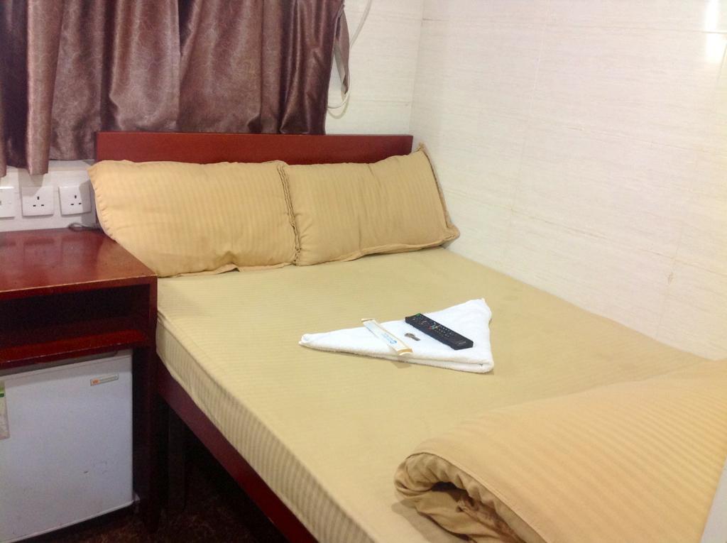 Guest house New Yan Yan Reception 9th Floor Flat E4 E6 Hong Kong