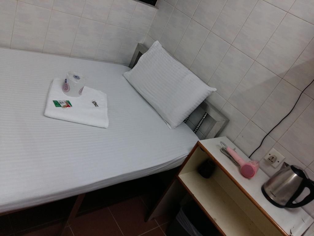 New Yan Yan Reception 9th Floor Flat E4 E6 Hong Kong